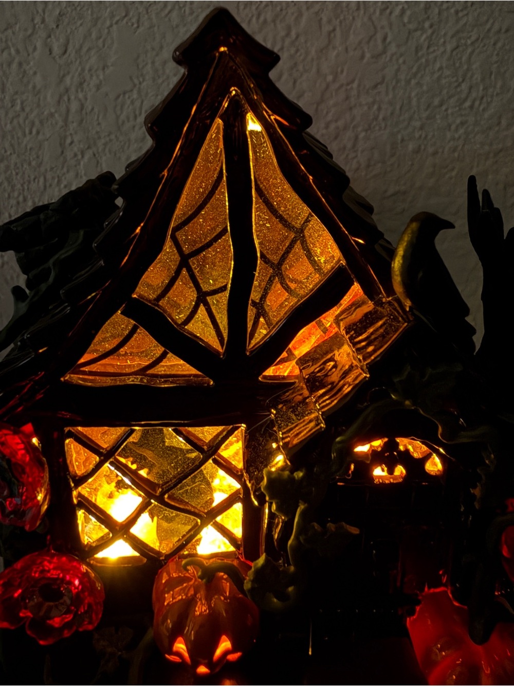 BATH & BODY WORKS Witches Cottage Happy Halloween Projector Wallflower Diffuser - Picture 5 of 6